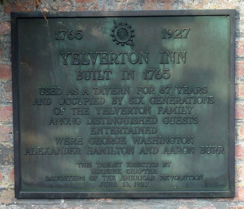 Yelverton Inn Plaque. DSC04644