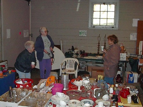 Rita, Leslie & Norma set up Baggage Room Bargains 10/27/2001 V0010014