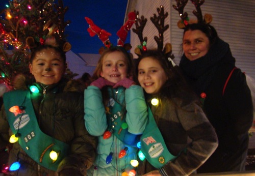 A few of the Girls Scouts Troop 302 of Chester on thier float. (Leslie Smith photo) DSC00992.jpg